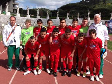 PESCARA, 25.5.2013 - Lo Stadio Olimpico di Roma spalancher� le porte alla compagine del Circolo Parrocchiale Sant'Antonio di Montesilvano che si giocher� la Finale III e IV posto della Junior TIM Cup, il torneo di calcio a 7, riservato a giovani under 14, promosso da Centro Sportivo Italiano, TIM e Lega Serie A che ha visto protagonisti 8 mila ragazzi e 513 oratori.