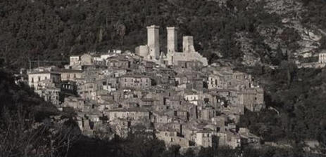 Le cartoline dell'Abruzzo di Chiara Nicol - PACENTRO (Aq), 12.3.2013 (Numero 18) - Pacentro, la citt delle tre torri