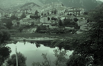 Le cartoline dell'Abruzzo di Chiara Nicol - VILLALAGO (Aq), 26.12.2012 (Numero 8): Villalago, la citt dei laghi scomparsi