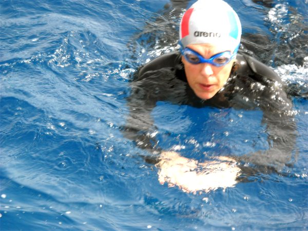 Filomena Raggiunti, istruttrice di nuoto di Roseto degli Abruzzi: Allenamenti a Sharm El Sheik per la traversata dell'Adriatico a nuoto in luglio