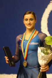 Debora Sbei di Giulianova: la pattinatrice con la medaglia d'oro vinta ai Mondiali