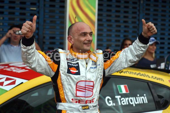 Gabriele Taqruini, 48 anni, di Giulianova: Nel 2009 ha vinto il titolo di campione del mondo nella WTCC
