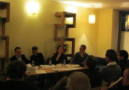 Giulianova, 8.12.2011 - Si  svolto nella serata del 7 dicembre, al cinema Moderno, l'incontro organizzato dal Circolo del PD Pica di Giulianova Alta su un tema di grande attualit come la Petrolizzazione in Abruzzo. 