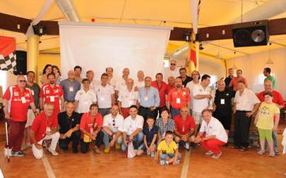 Villa Rosa di Martinsicuro (Te), 4.5.2013  Torna a Giulianova, esattamente dopo due anni, il Raduno Ferrari XI Memorial "Abramo Guercioni" e X Anniversario "Scuderia Ferrari Club Villa Rosa.